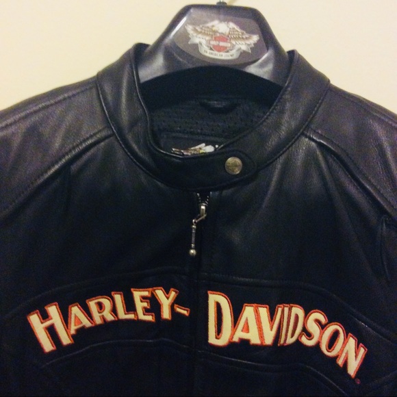 Harley-Davidson Leather Jacket - Picture 4 of 8
